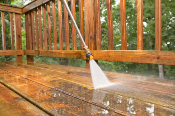 Best Concrete Pressure Washing  in Mathis, TX