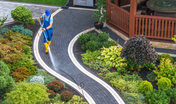 Best Garage Pressure Washing  in Mathis, TX
